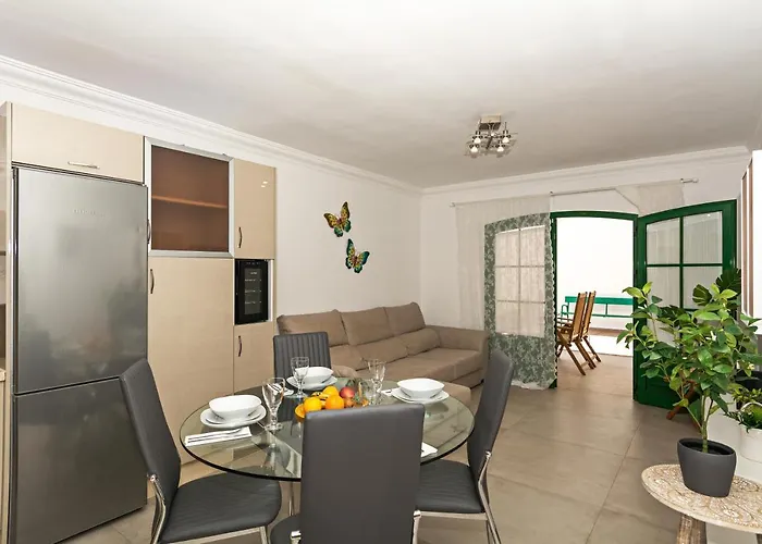 Oceanic Breeze Share Pool By Pvl Apartment