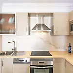 Oceanic Breeze Share Pool By Pvl Apartament