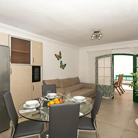 Oceanic Breeze Share Pool By Pvl Apartment